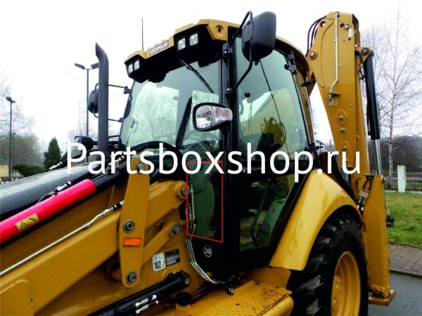 Стекло лобовое нижнее левое CAT E серии с 2006 г. KMK